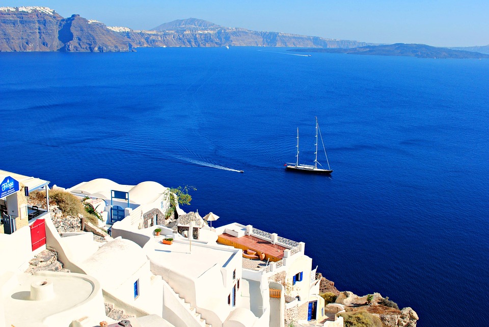les îles grecques ou le paradis pour une croisière en voilier