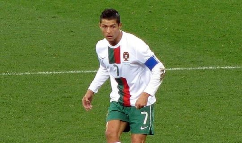 maillot de foot pas cher de rêve : celui de Ronaldo