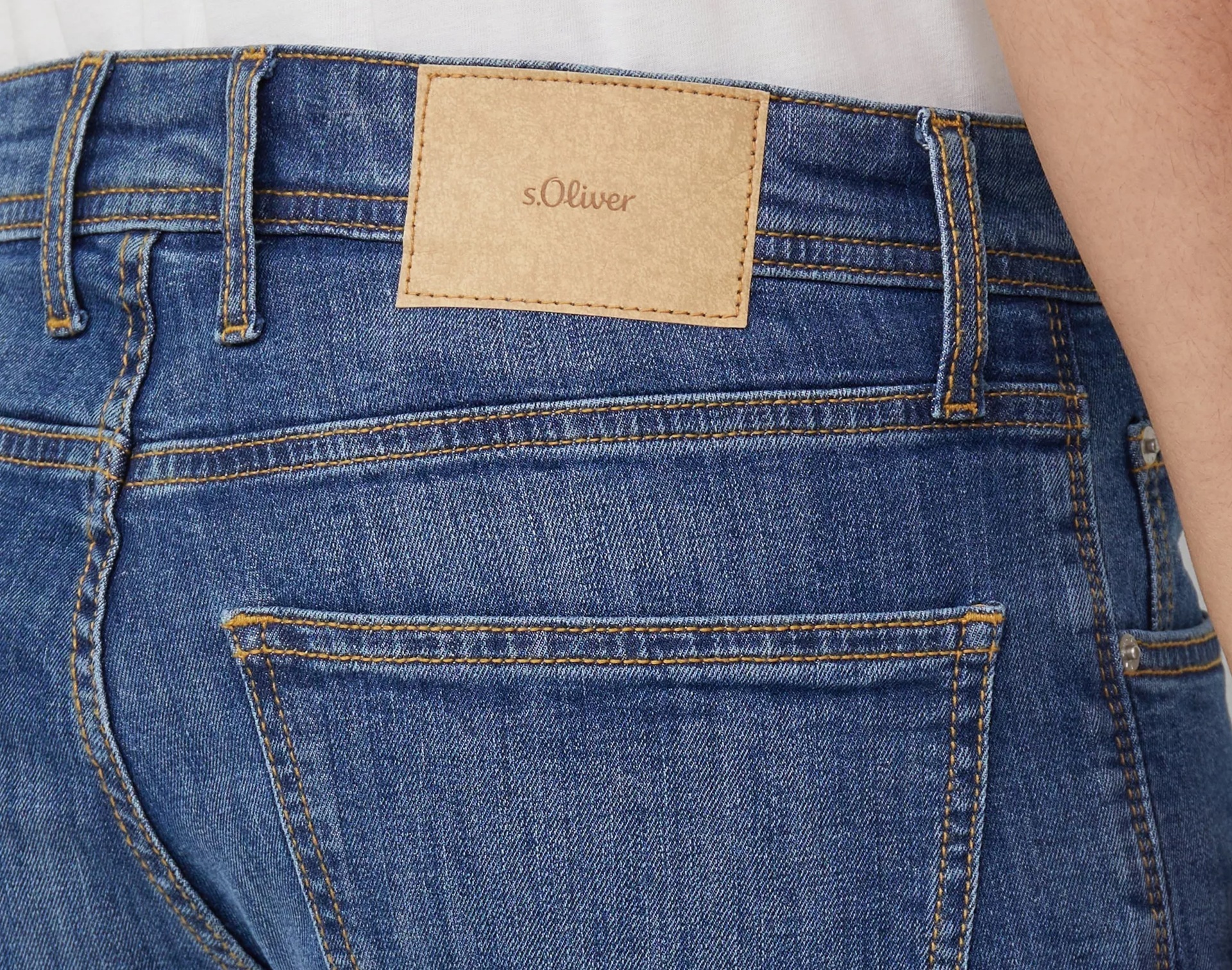 Le jacron ou back patch d'un jean de la marque allemande s.Oliver