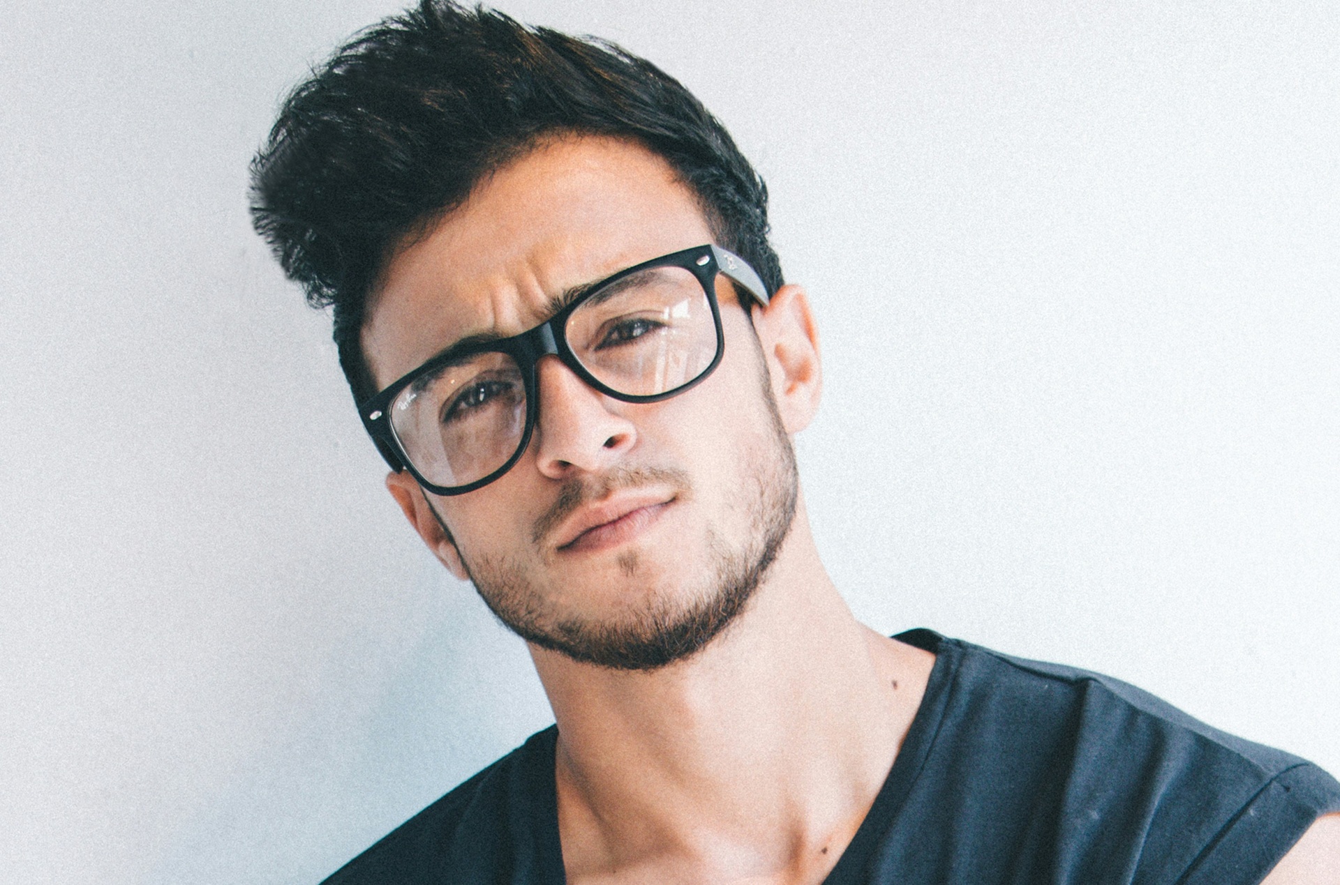 Stylé en lunettes à monture oversize
