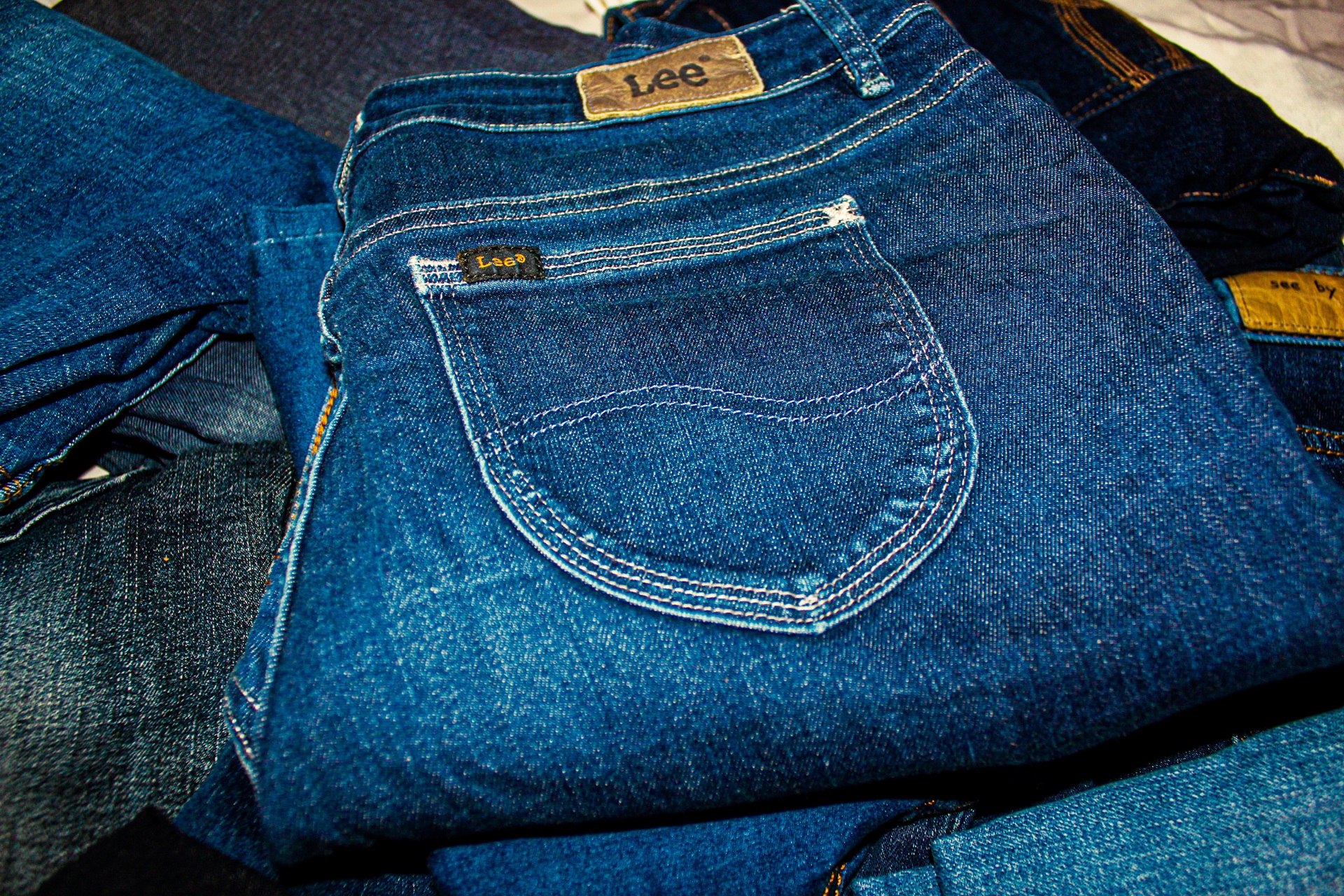 Lee Cooper : le jean des hommes rebelles